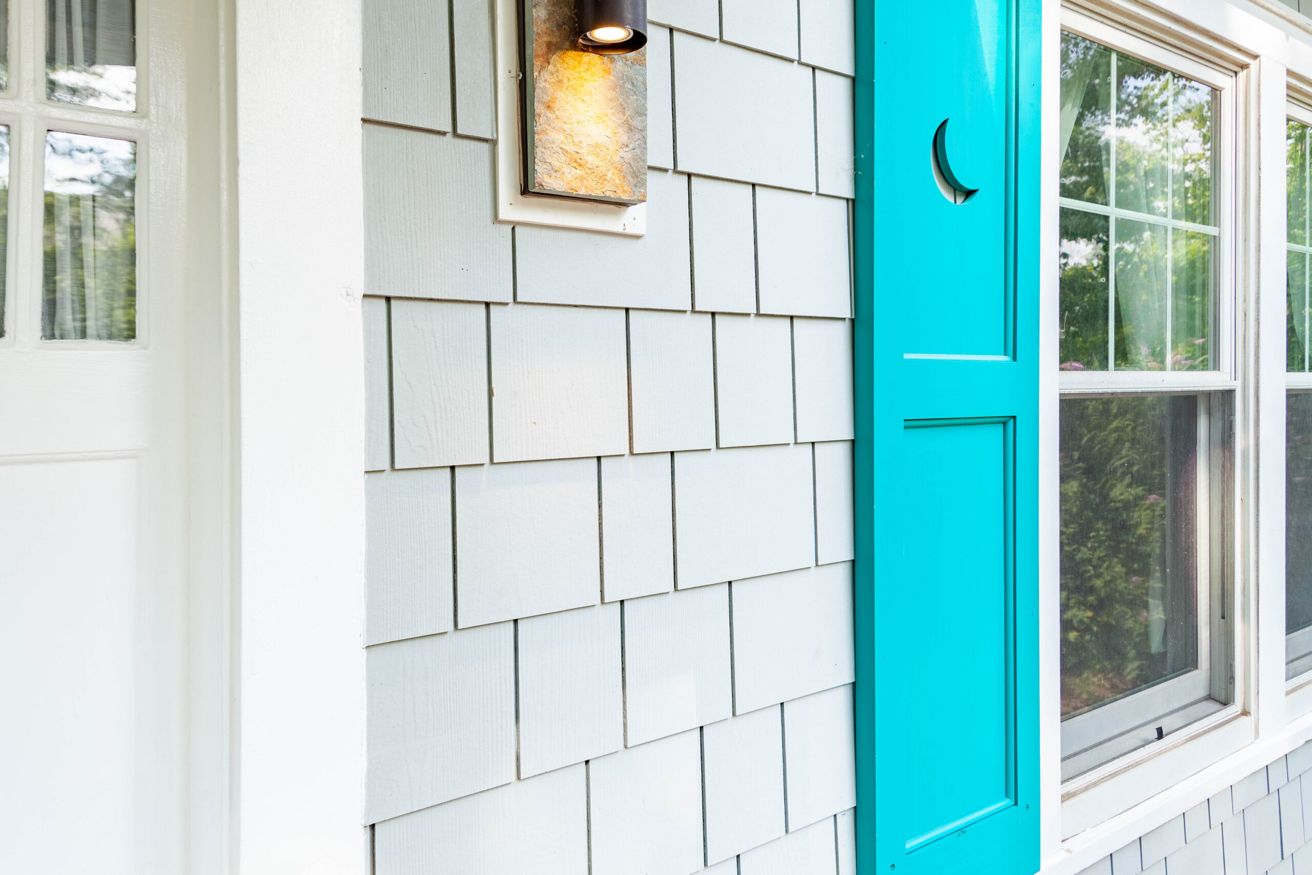 ManePoint Exteriors siding services